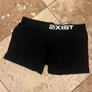 2xist Women's Athletic Black Shorts